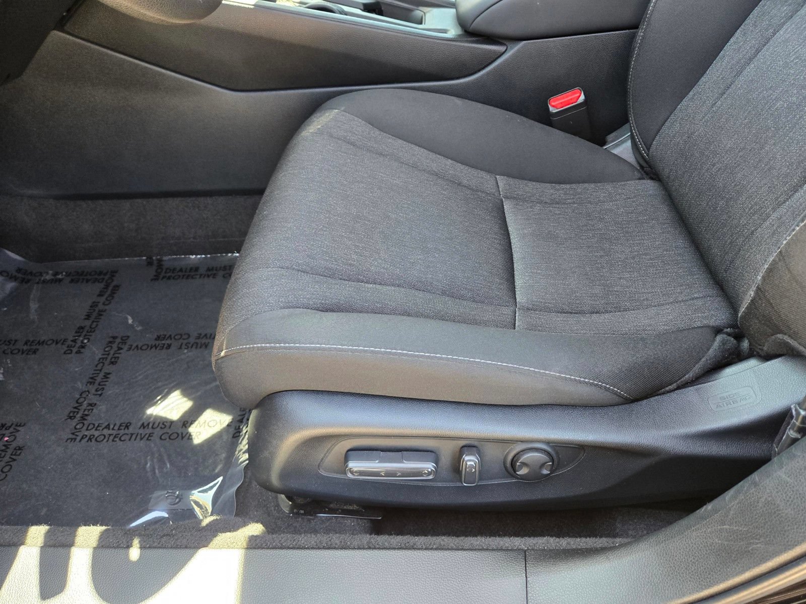 Certified 2025 Honda Accord SE image 10