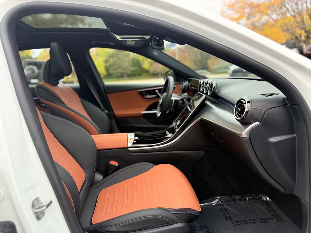 Used 2024 Mercedes-Benz C 300 Sedan image 25