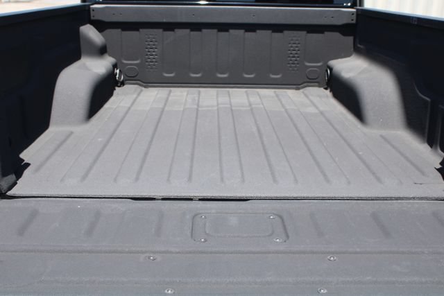 Used 2025 Jeep Gladiator Sport AWD/4WD image 11