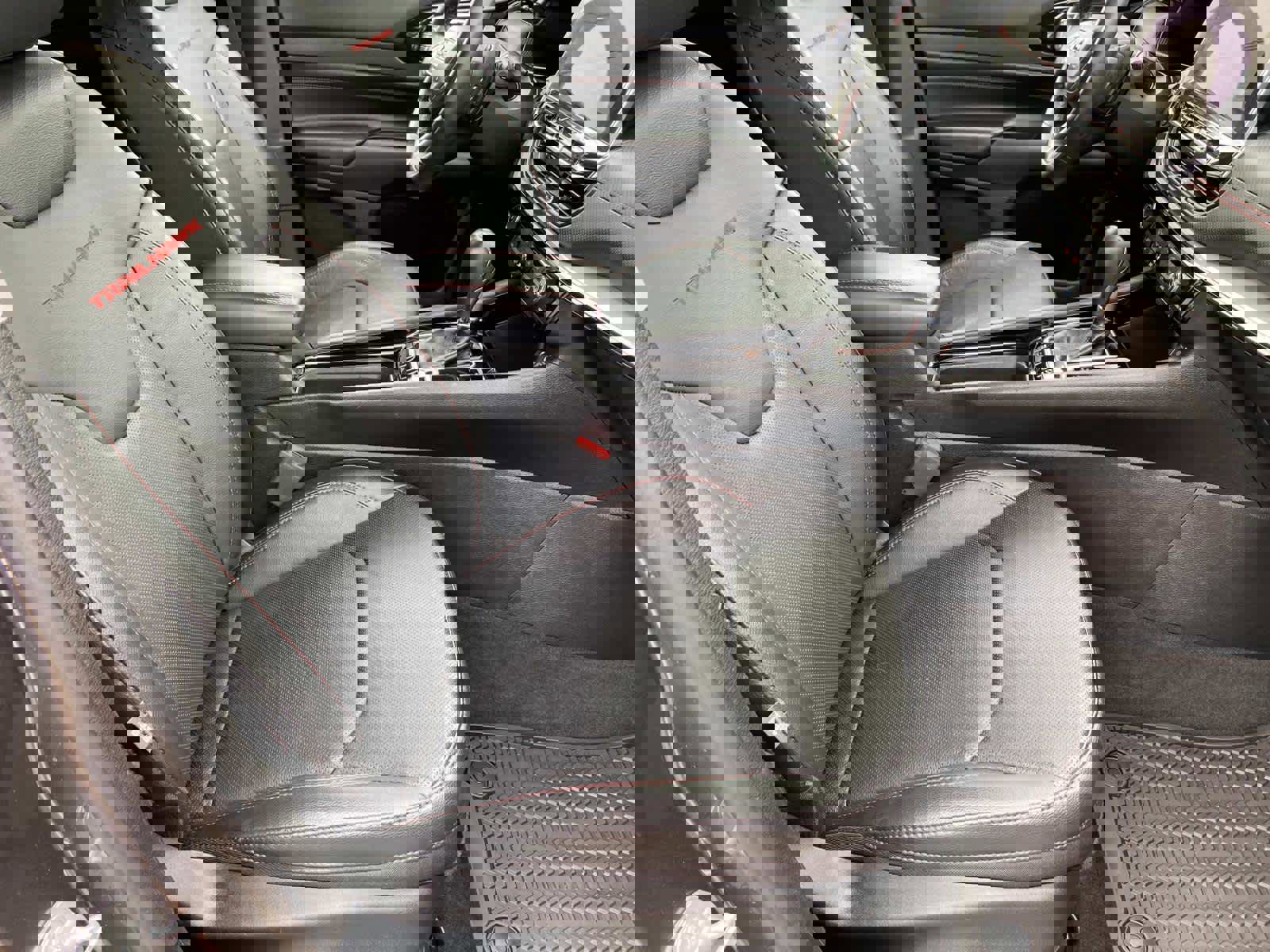 Certified 2022 Jeep Compass Trailhawk w/ Trailhawk Elite Group image 24