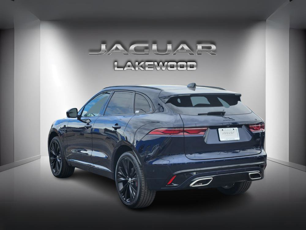 New 2026 Jaguar F-PACE R-Dynamic S image 3