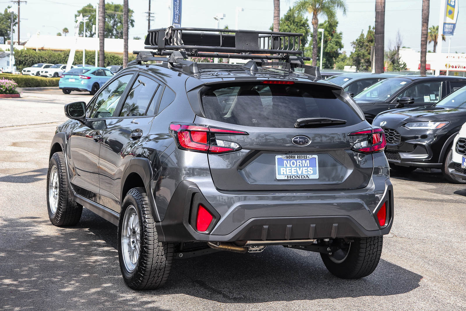 Used 2024 Subaru Crosstrek 2.0i Premium w/ Crosstrek Mirror Package AWD/4WD image 13