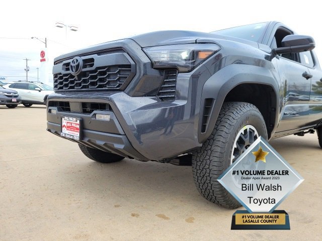 New 2025 Toyota Tacoma TRD Off-Road image 17