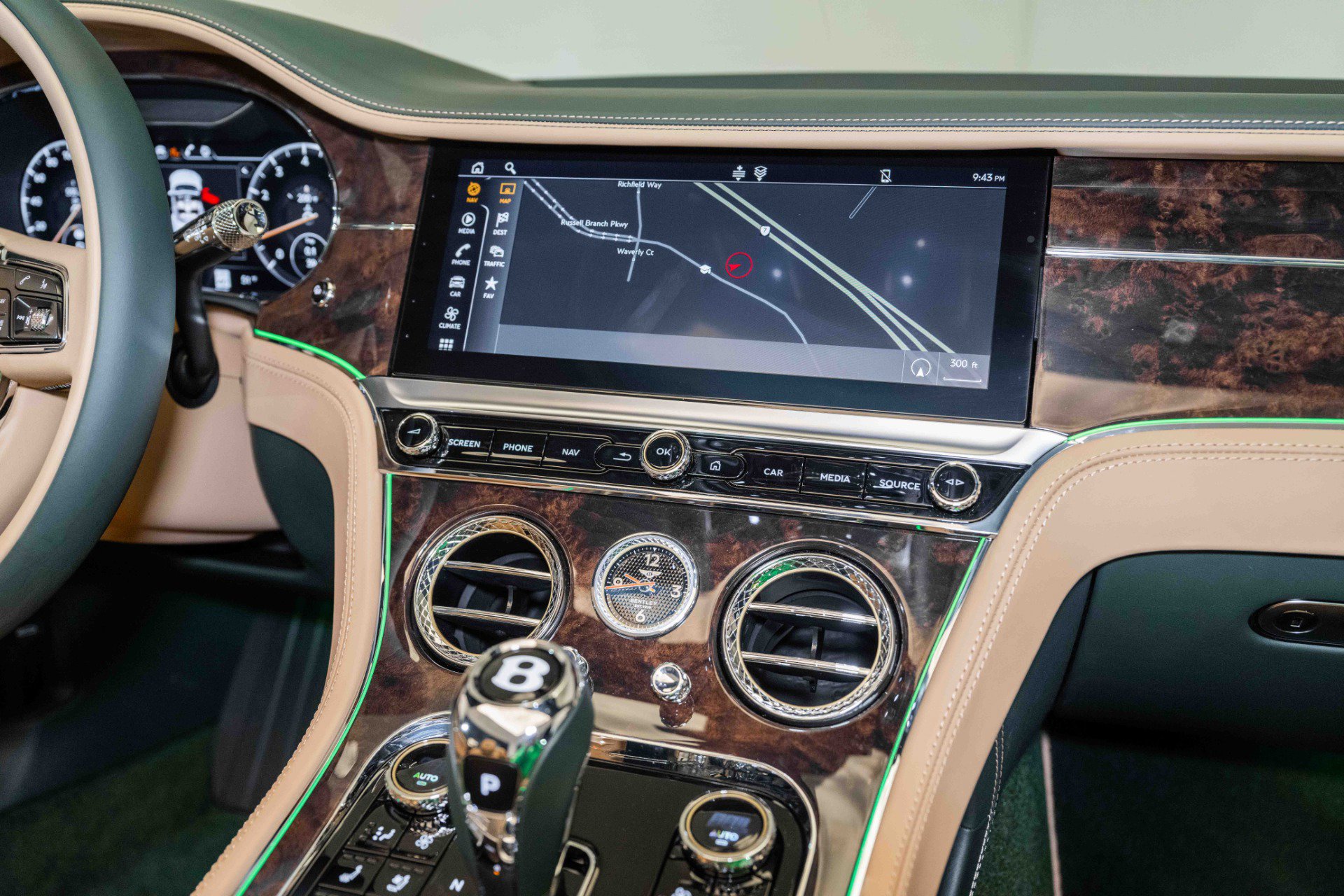 Used 2024 Bentley Continental GT V8 AWD/4WD image 25