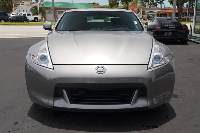 Used 2009 Nissan 370Z Coupe RWD image 23