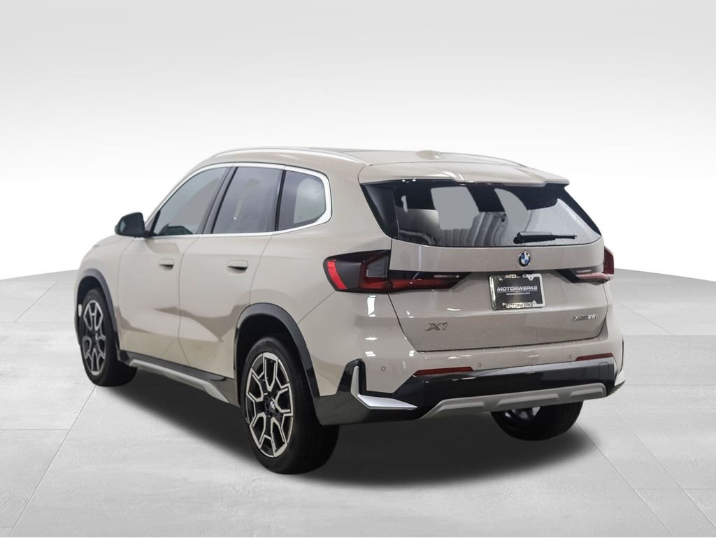 New 2026 BMW X1 xDrive28i w/ Convenience Package image 3
