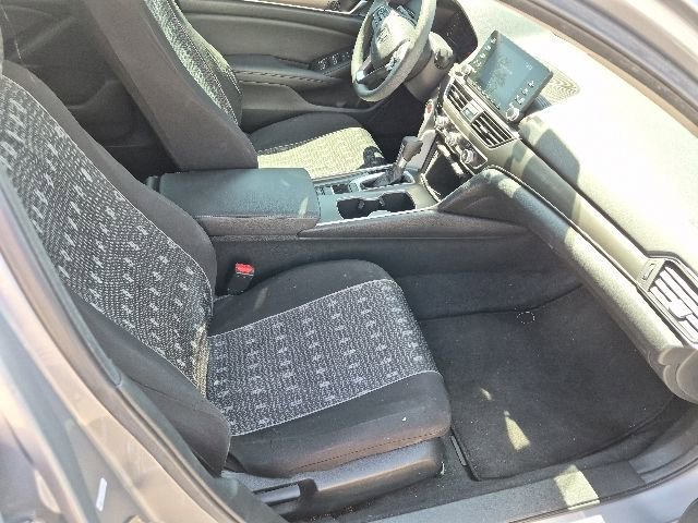 Used 2019 Honda Accord LX image 6