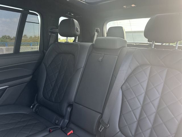 Used 2024 BMW X7 xDrive40i w/ Executive Package AWD/4WD image 27