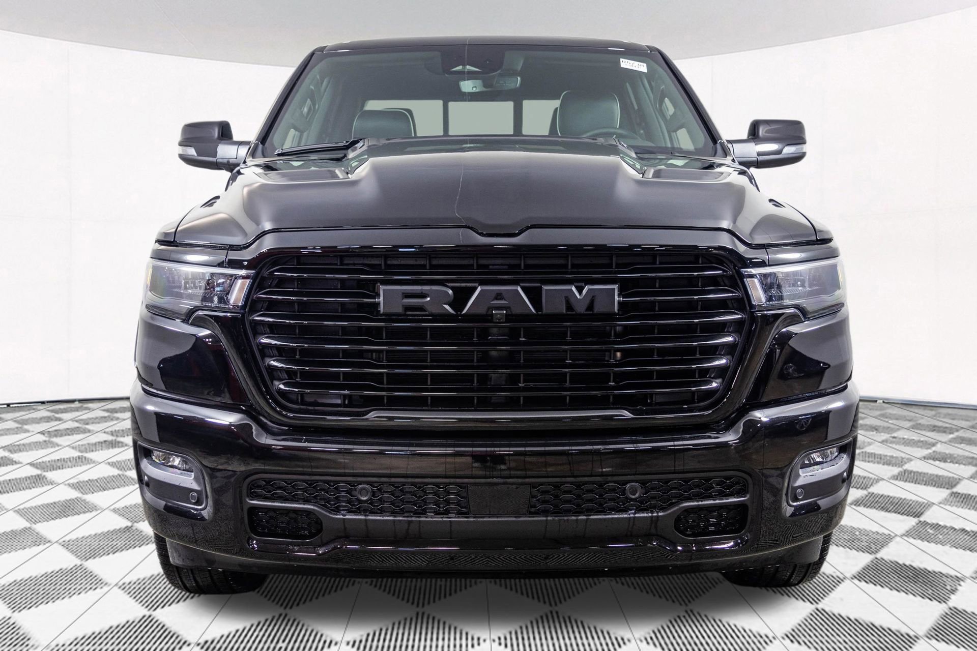 New 2026 RAM 1500 Laramie AWD/4WD image 12