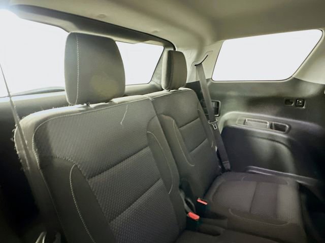 Used 2021 GMC Acadia SLE w/ Driver Convenience Package image 29