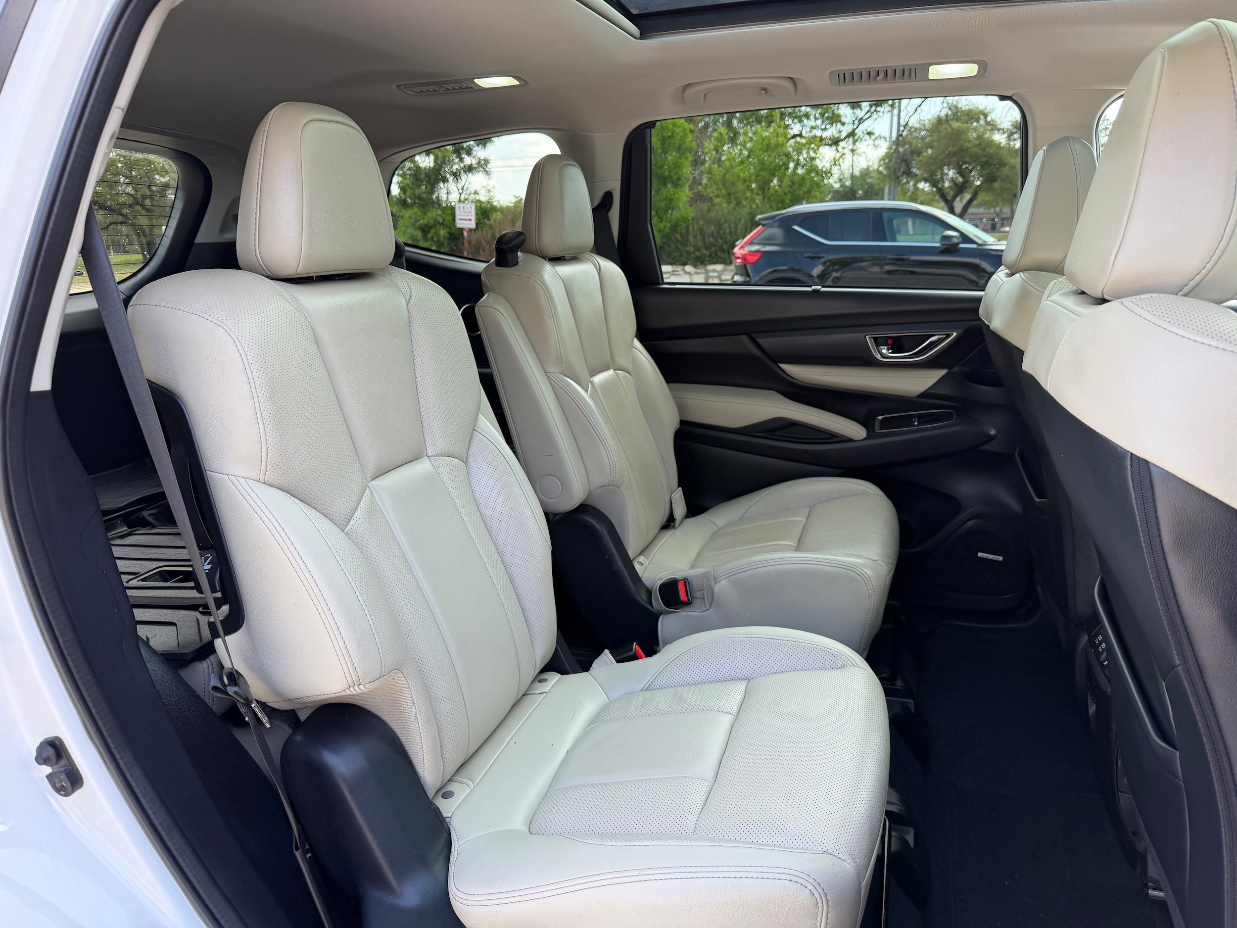 Used 2021 Subaru Ascent Limited w/ Technology Package image 12