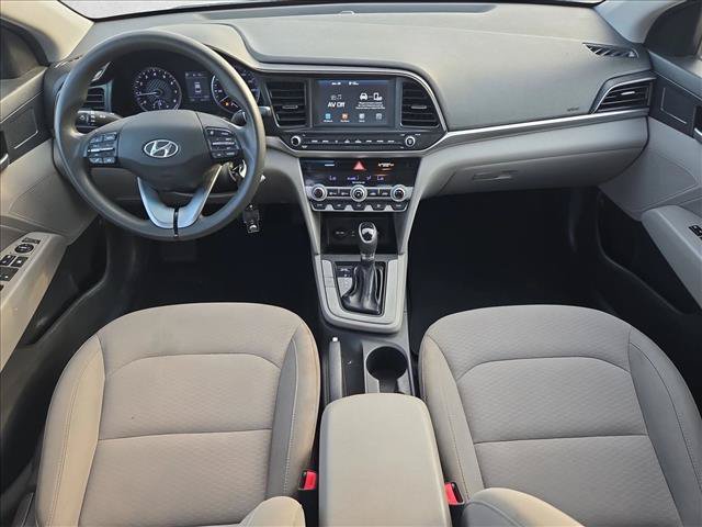 Used 2020 Hyundai Elantra SEL FWD image 15