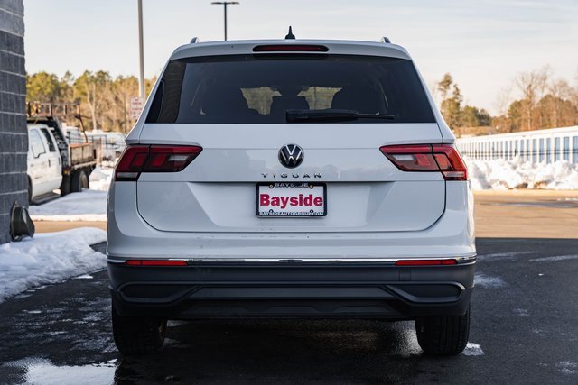 Used 2024 Volkswagen Tiguan S image 6