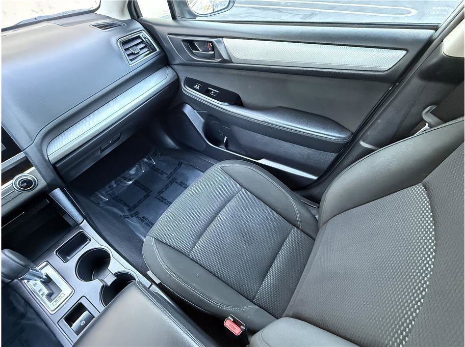 Used 2018 Subaru Outback 2.5i image 11