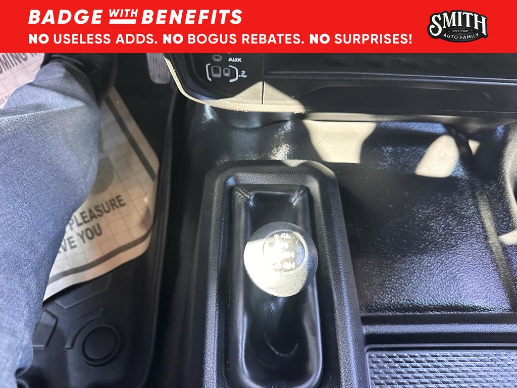 Used 2022 RAM 2500 Tradesman w/ Chrome Appearance Group image 16