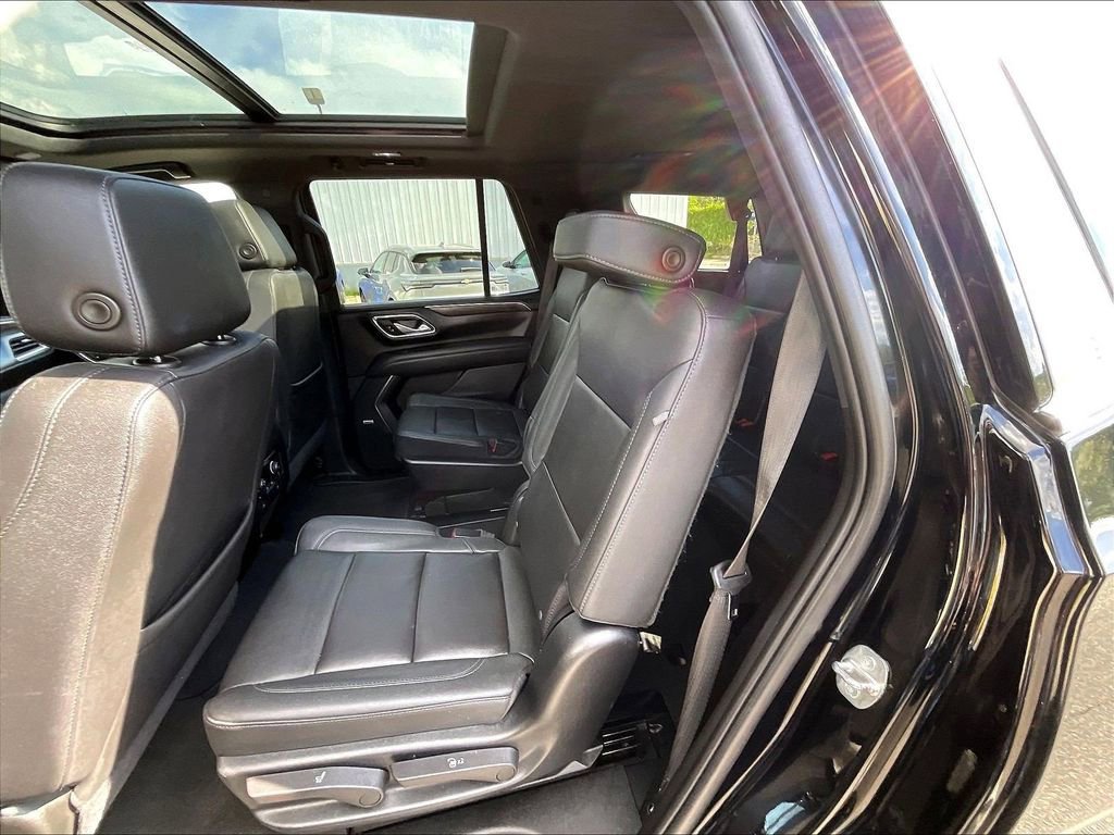 Used 2022 Chevrolet Tahoe LT w/ LT Signature Plus Package AWD/4WD image 15