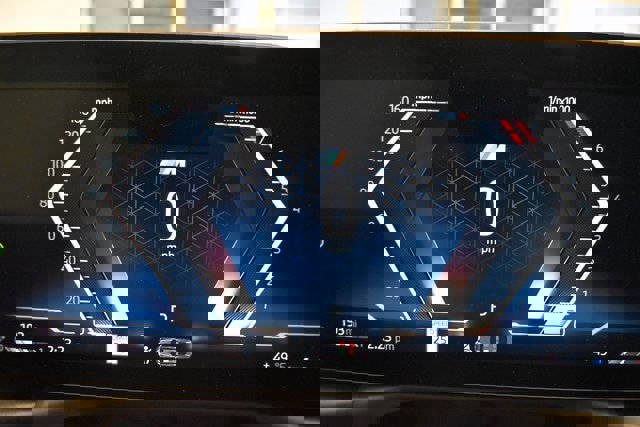 Used 2024 BMW M240i xDrive Coupe w/ Premium Package image 27