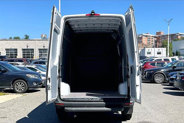 New 2026 Mercedes-Benz Sprinter 2500 image 4