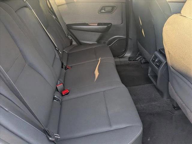 Used 2023 Nissan Rogue S image 19