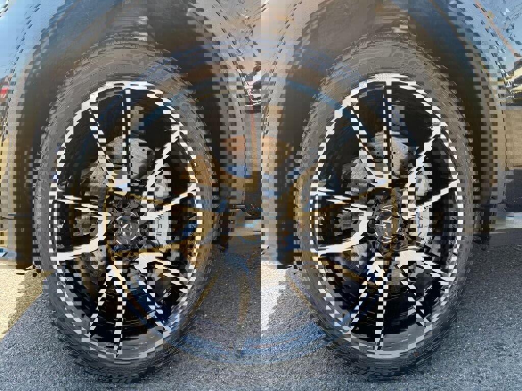 Used 2019 Mercedes-Benz GLC 43 AMG 4MATIC image 35