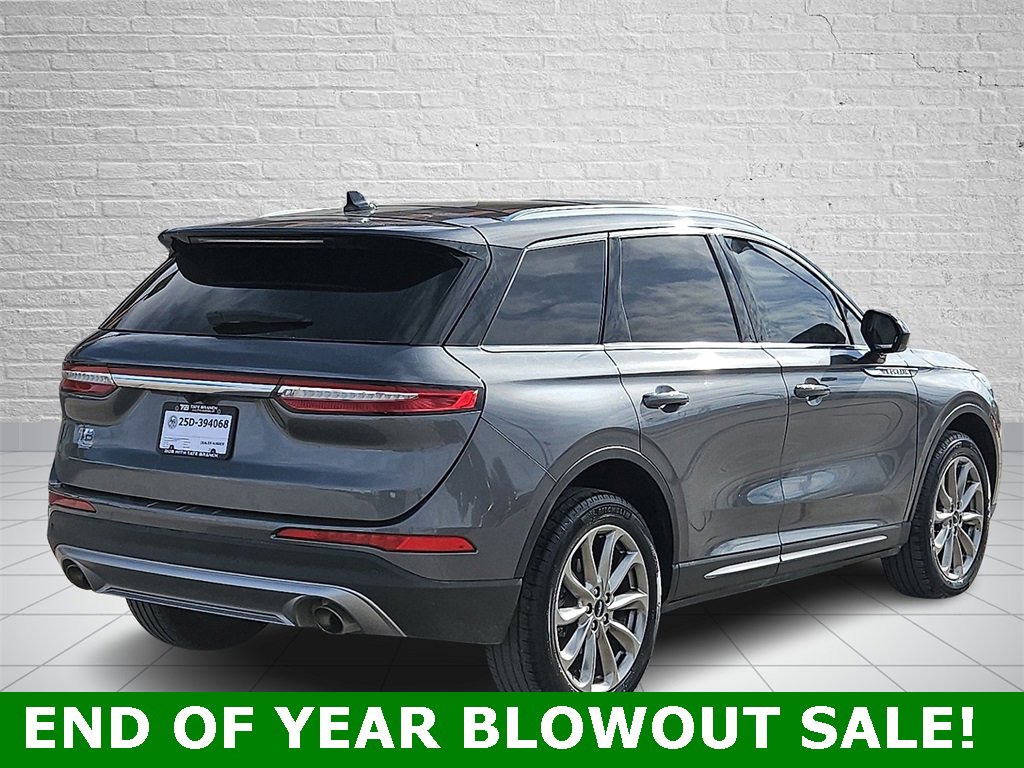 Used 2022 Lincoln Corsair FWD w/ Premium Package image 3