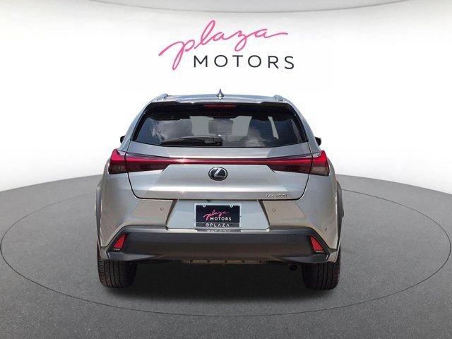 Used 2021 Lexus UX 200 w/ Premium Package FWD image 6