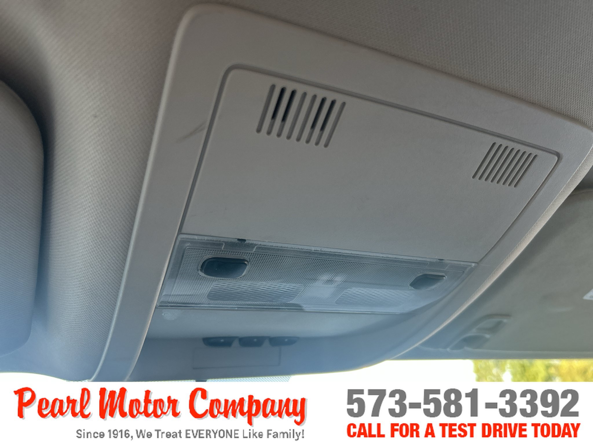 Used 2009 GMC Sierra 2500 SLE w/ Convenience Package AWD/4WD image 15