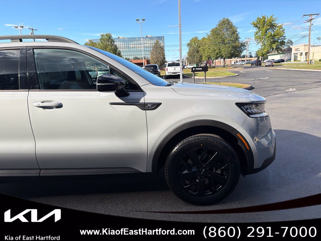 Certified 2023 Kia Sorento S w/ Panoramic Sunroof Package AWD/4WD image 6