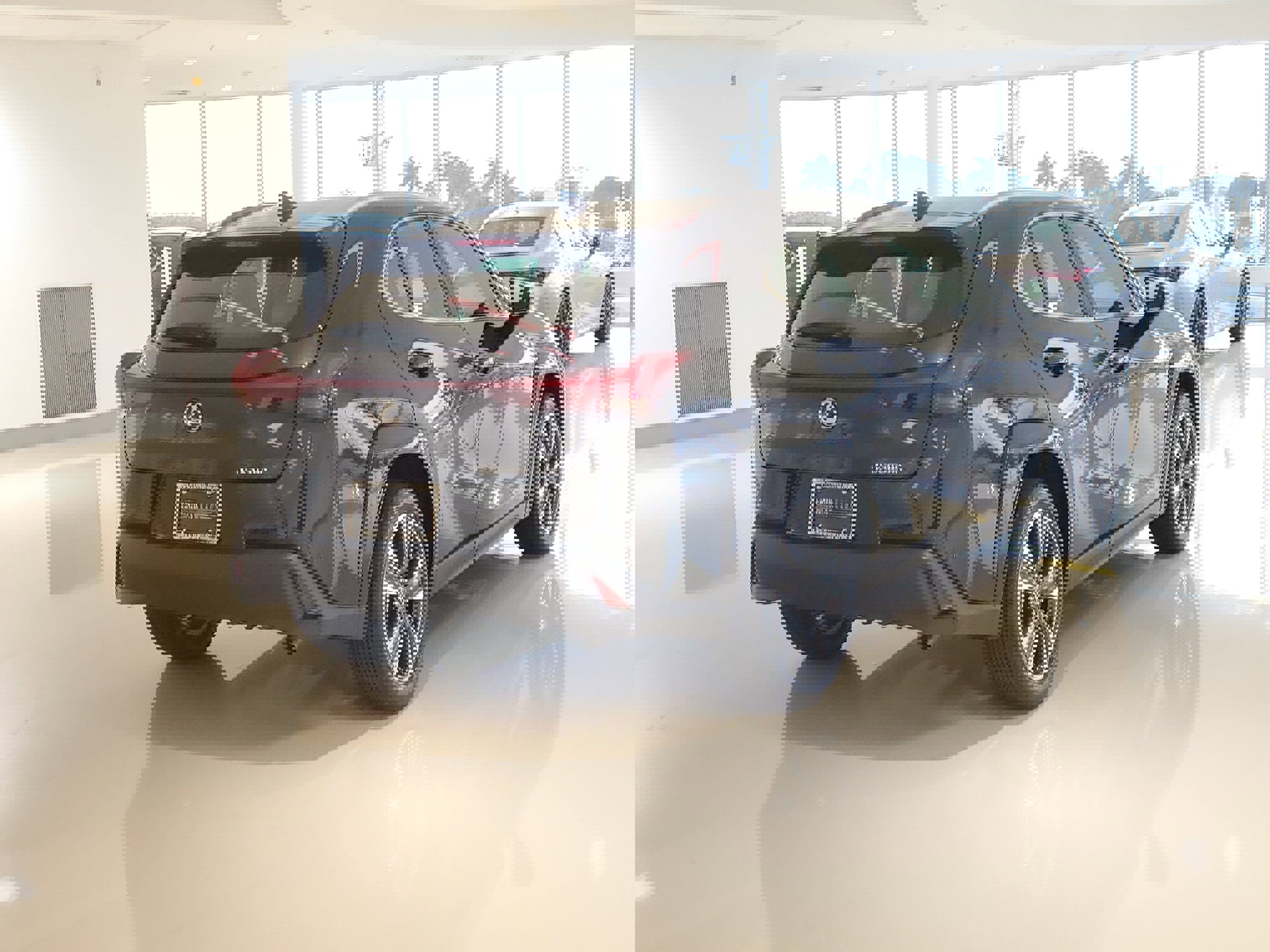 Used 2025 Lexus UX 300h FWD w/ Accessory Package (Z1) image 11