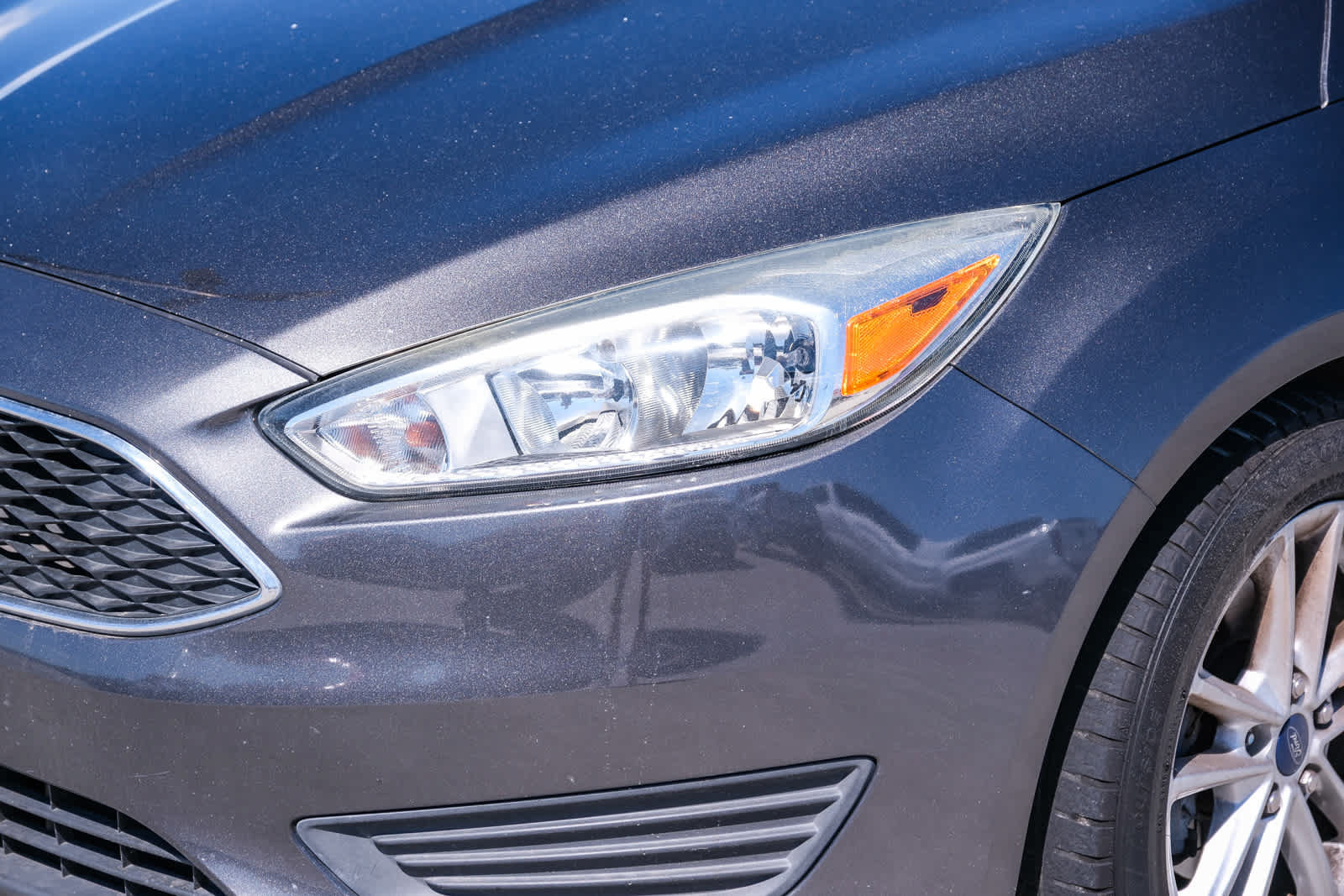 Used 2015 Ford Focus SE FWD image 12