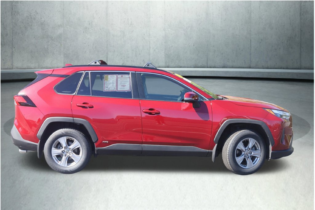 Certified 2024 Toyota RAV4 XLE w/ Convenience Package AWD/4WD image 35