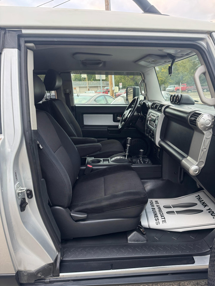 Used 2008 Toyota FJ Cruiser 4WD image 15