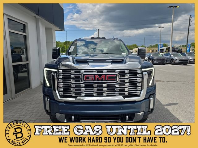 New 2026 GMC Sierra 3500 Denali w/ Denali Reserve Package AWD/4WD image 2