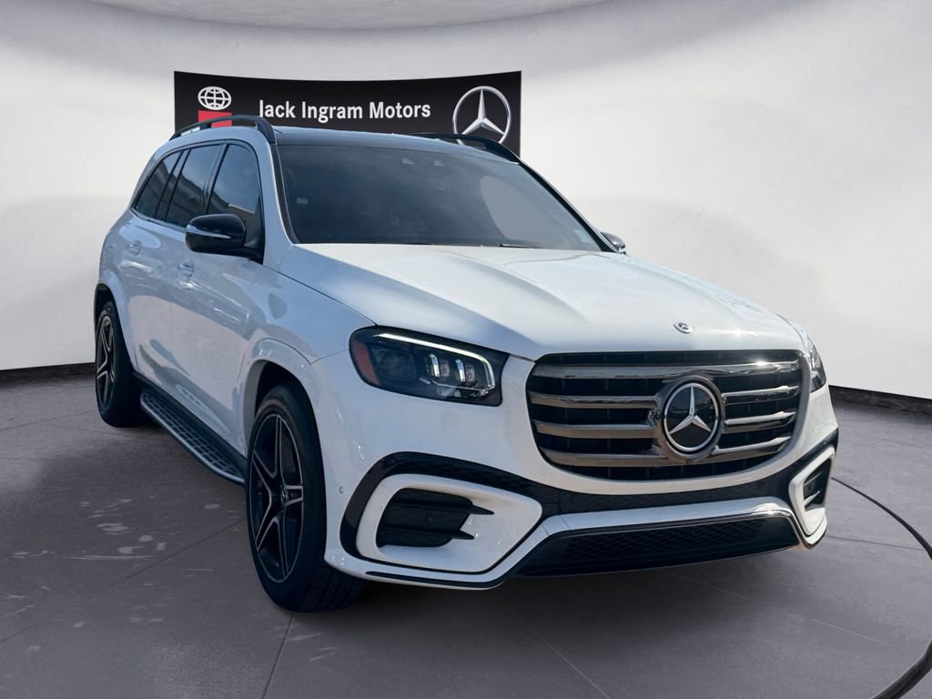 Certified 2024 Mercedes-Benz GLS 450 4MATIC image 7