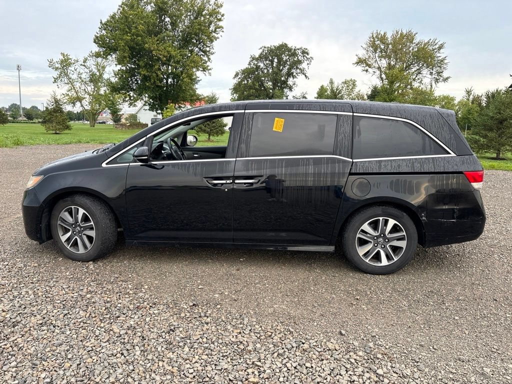 Used 2016 Honda Odyssey Touring Elite image 8