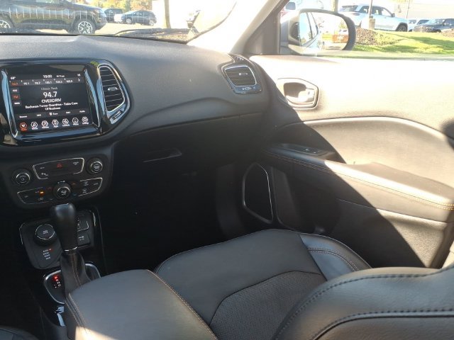 Certified 2019 Jeep Compass Limited w/ Safety & Security Group AWD/4WD image 12