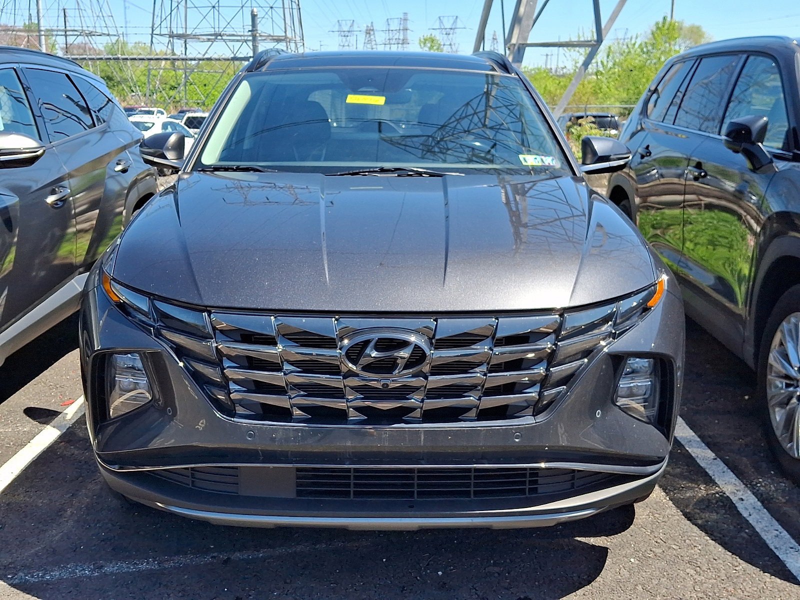 Used 2023 Hyundai Tucson Limited AWD/4WD image 2
