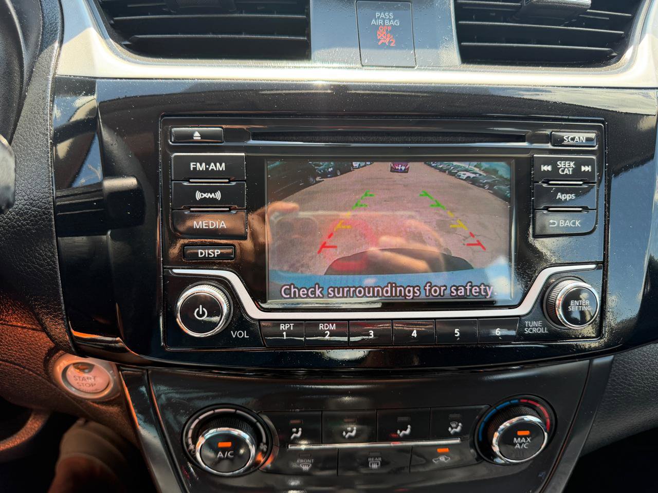 Used 2016 Nissan Sentra SV w/ Style Package image 23