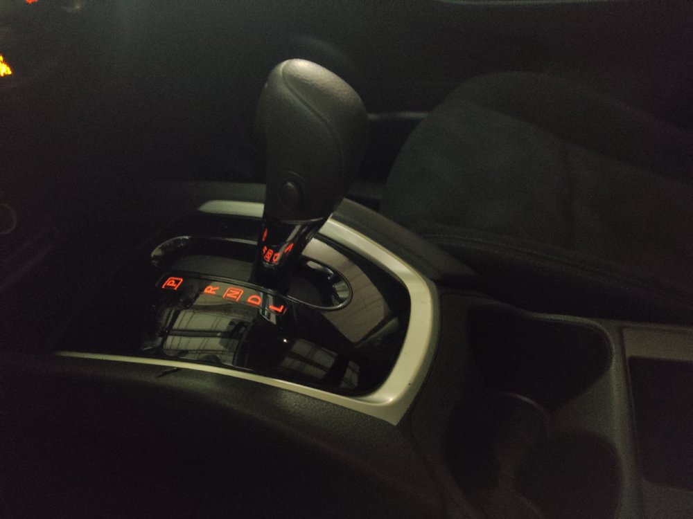Used 2015 Nissan Rogue SV w/ SV Moonroof Package FWD image 26