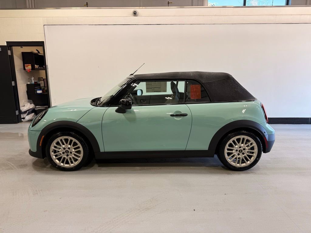 New 2026 MINI Cooper S image 2