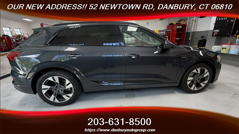 Used 2021 Audi e-tron Premium w/ Convenience Plus Package AWD/4WD image 6