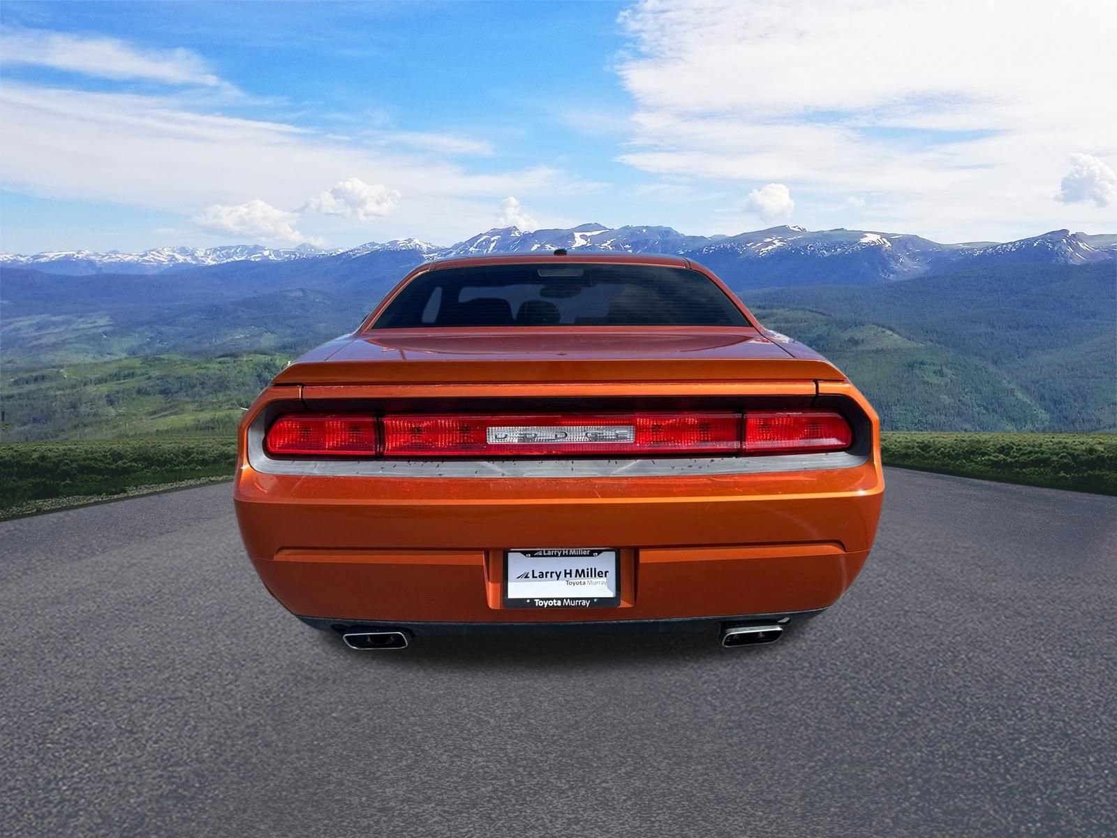 Used 2011 Dodge Challenger R/T image 4