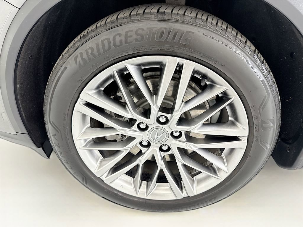 Used 2023 Acura MDX SH-AWD w/ Advance Package image 30