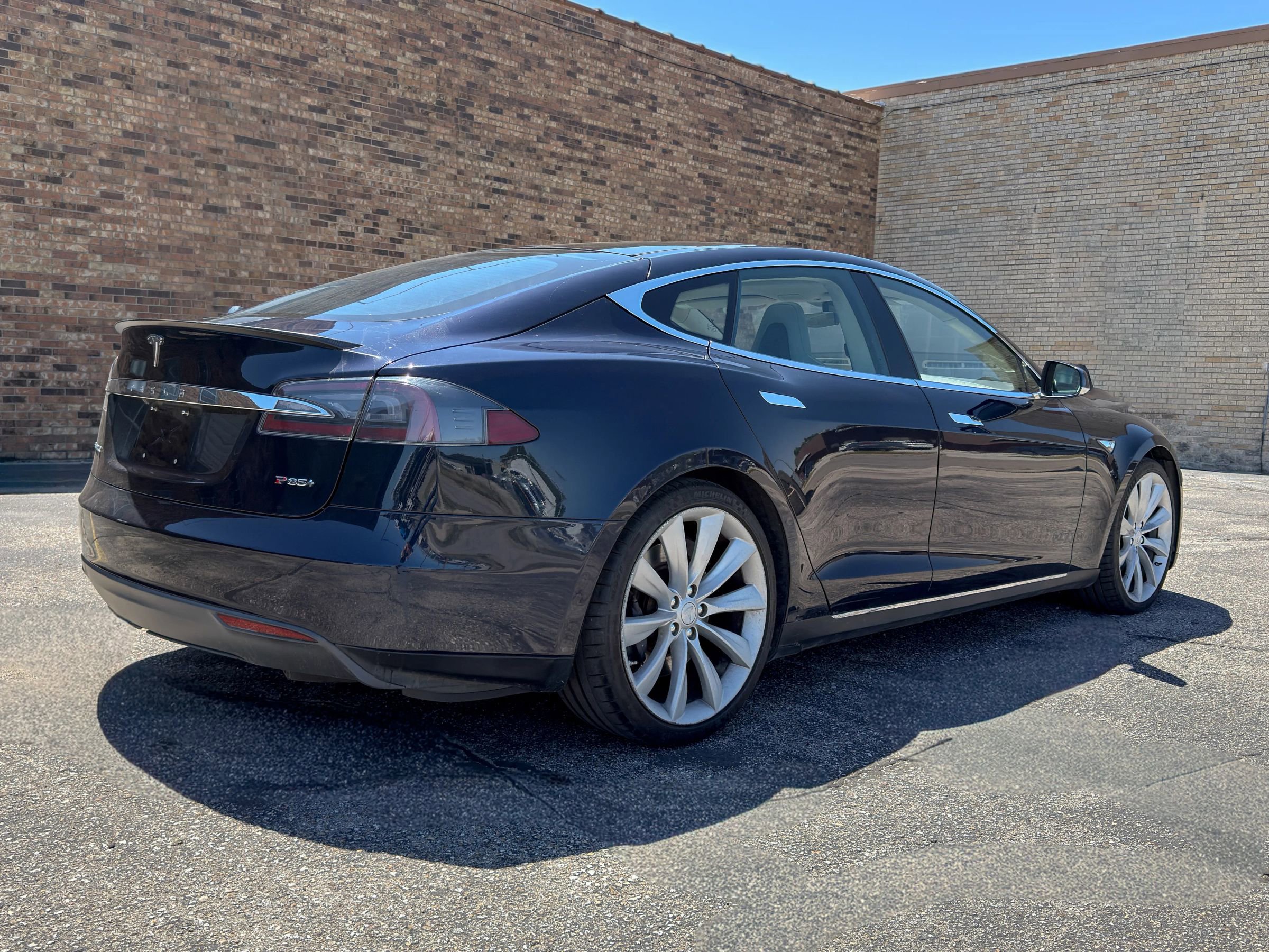 Used 2013 Tesla Model S Performance RWD image 8