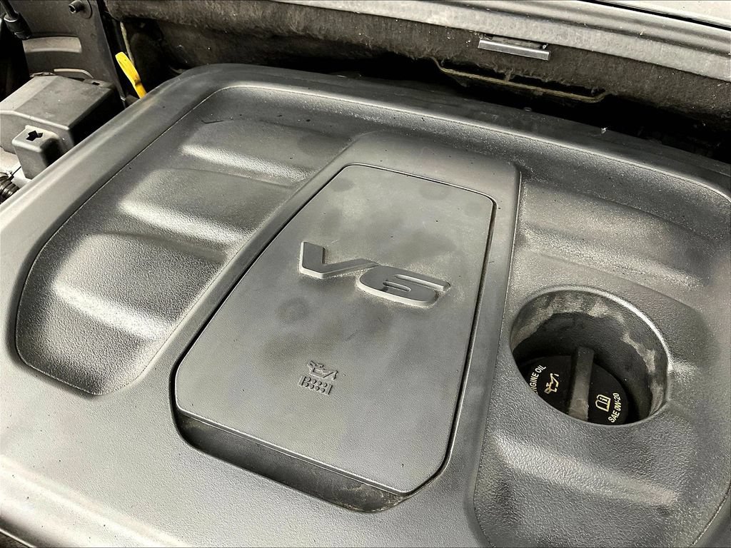 Used 2020 Jeep Grand Cherokee Limited AWD/4WD image 31