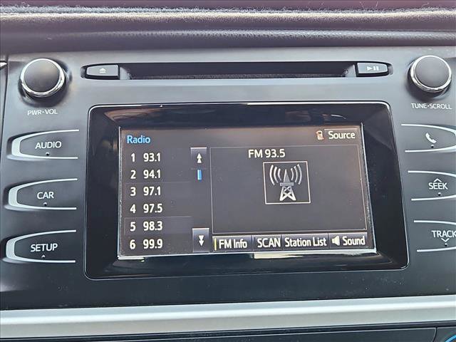 Used 2019 Toyota Highlander LE w/ Carpet Mat Package (TMS) image 14