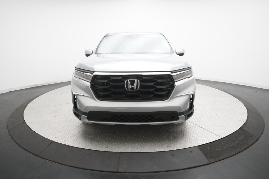 Certified 2024 Honda Pilot EX-L image 11