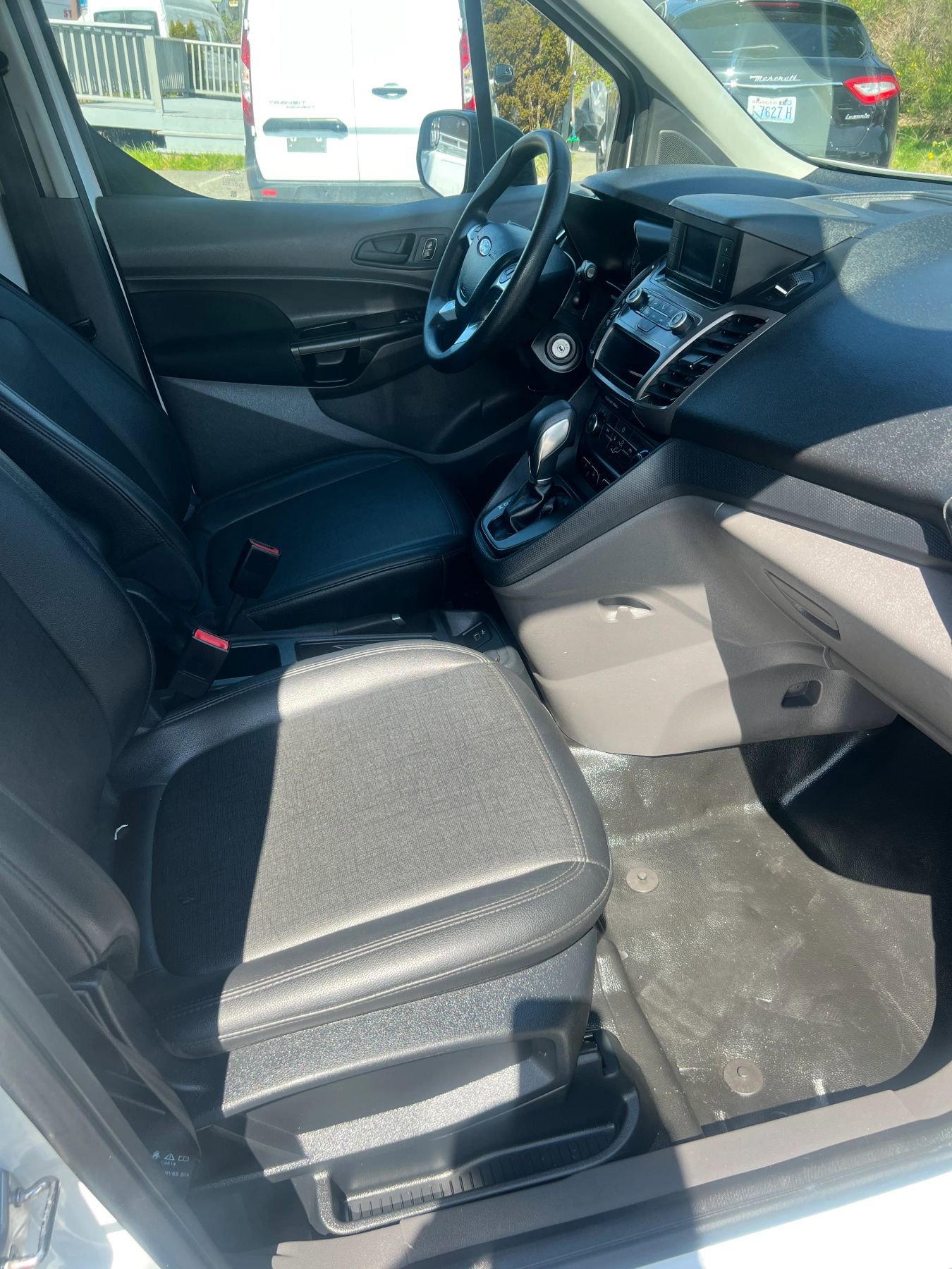 Used 2020 Ford Transit Connect XL image 15
