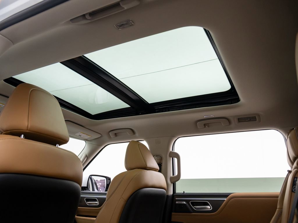 New 2026 INFINITI QX80 Luxe w/ Cargo Package image 17