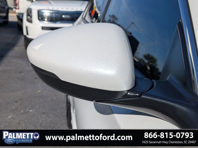 Used 2021 Honda Accord Touring image 12